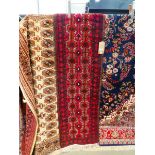 (7) Carpet runner with floral and geometric pattern