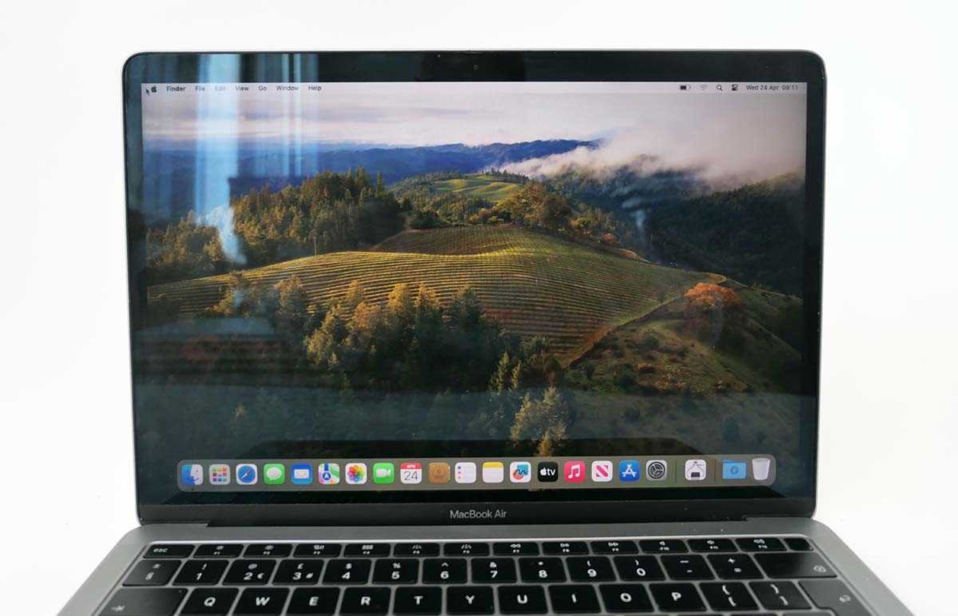 +VAT MacBook Air 13" 2019 A1932 Space Grey laptop with Intel i5 -1.6GHz, 8GB RAM and 512GB SSD - Image 2 of 3