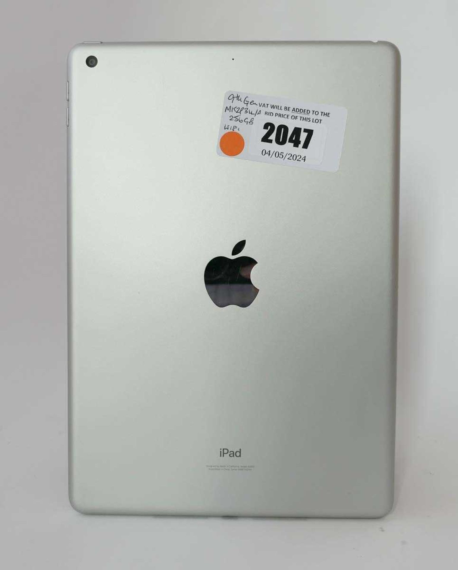 +VAT iPad 9th Gen 256GB Silver tablet - Image 2 of 2