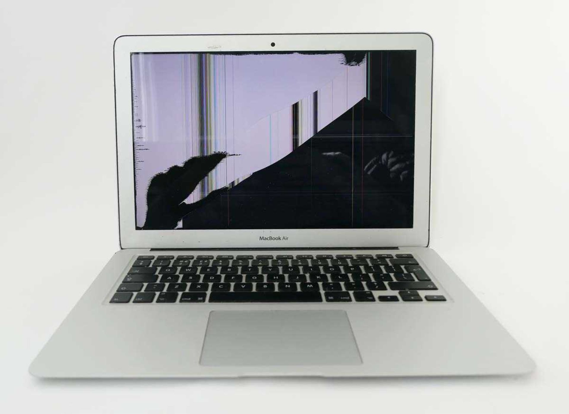 +VAT MacBook Air 13" 2013 A1466 (parts only, cracked screen, no HD)
