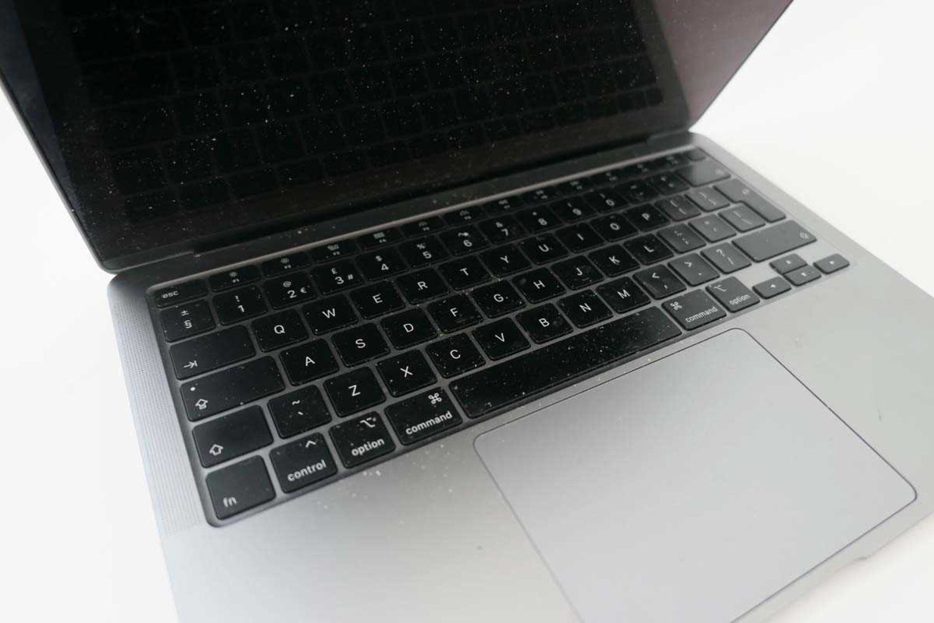 +VAT MacBook Air 13" 2020 A2179 Space Grey laptop with Intel i5 -1.1GHz, 8GB RAM and 256GB SSD (main - Image 2 of 2