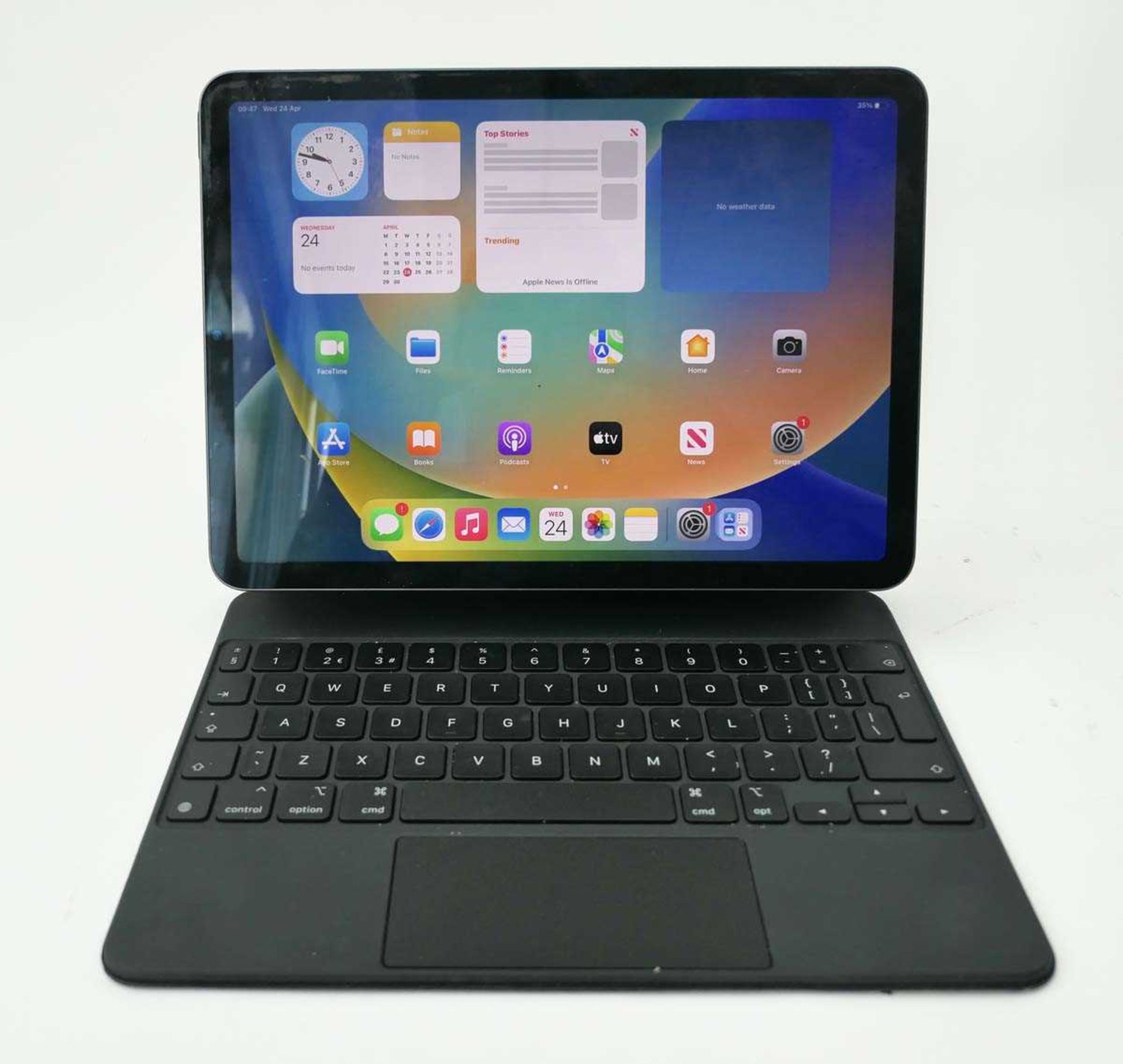 +VAT iPad Air 5th Gen 64GB Space Grey tablet with keyboard case