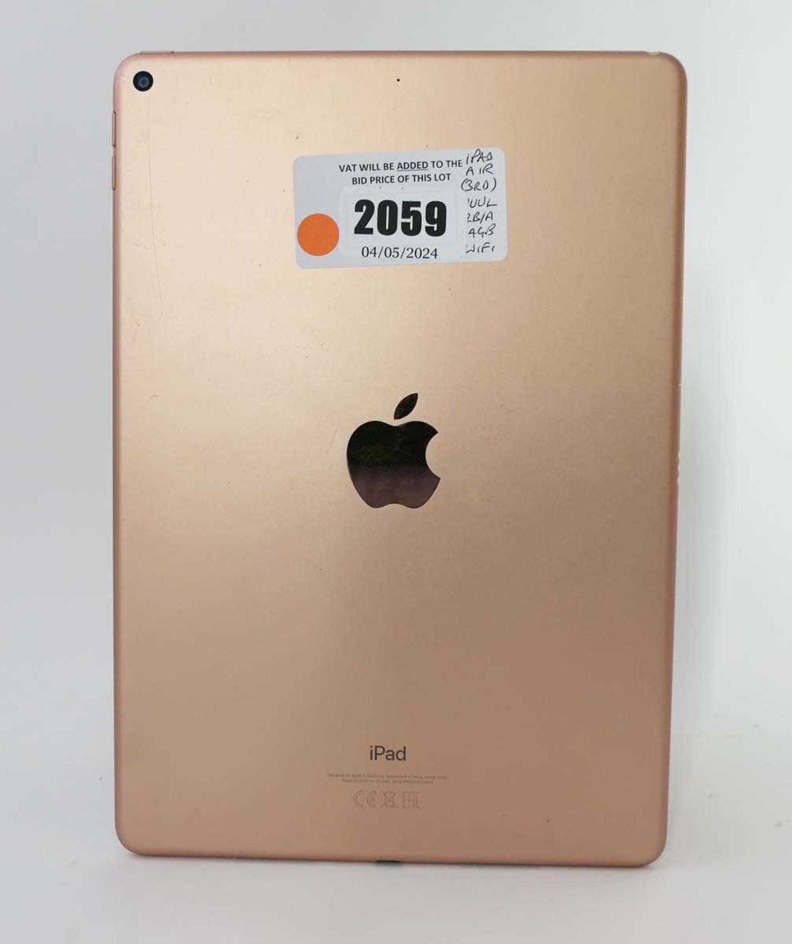 +VAT iPad Air 3rd Gen 64GB Gold tablet - Image 2 of 2