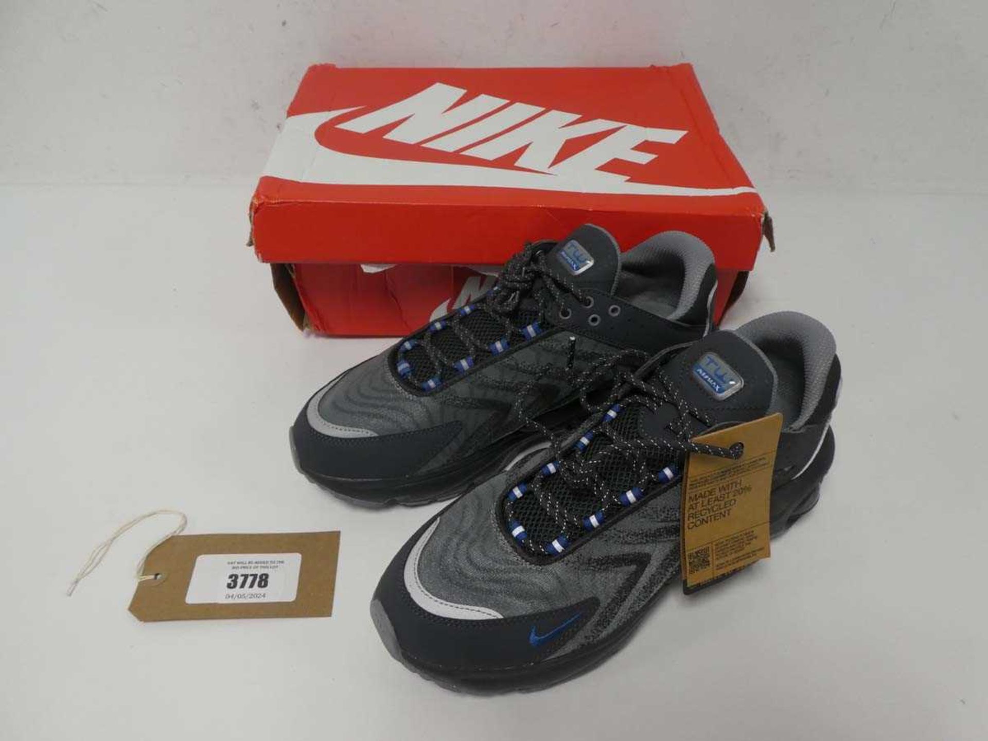 +VAT 1 x men's Nike Air Max trainers, UK 10