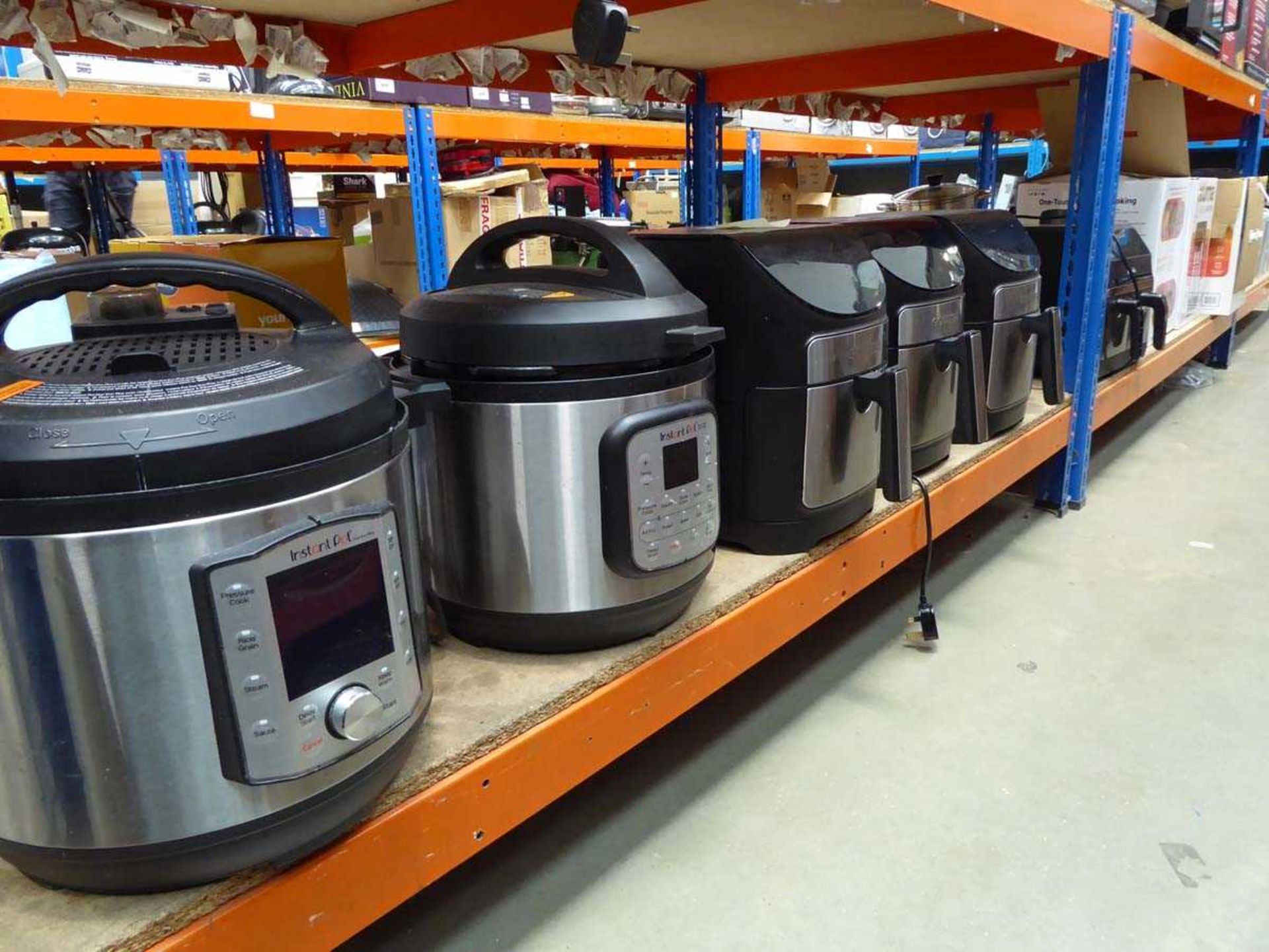 +VAT 18 loose Gourmia air fryers and pots - Image 2 of 2