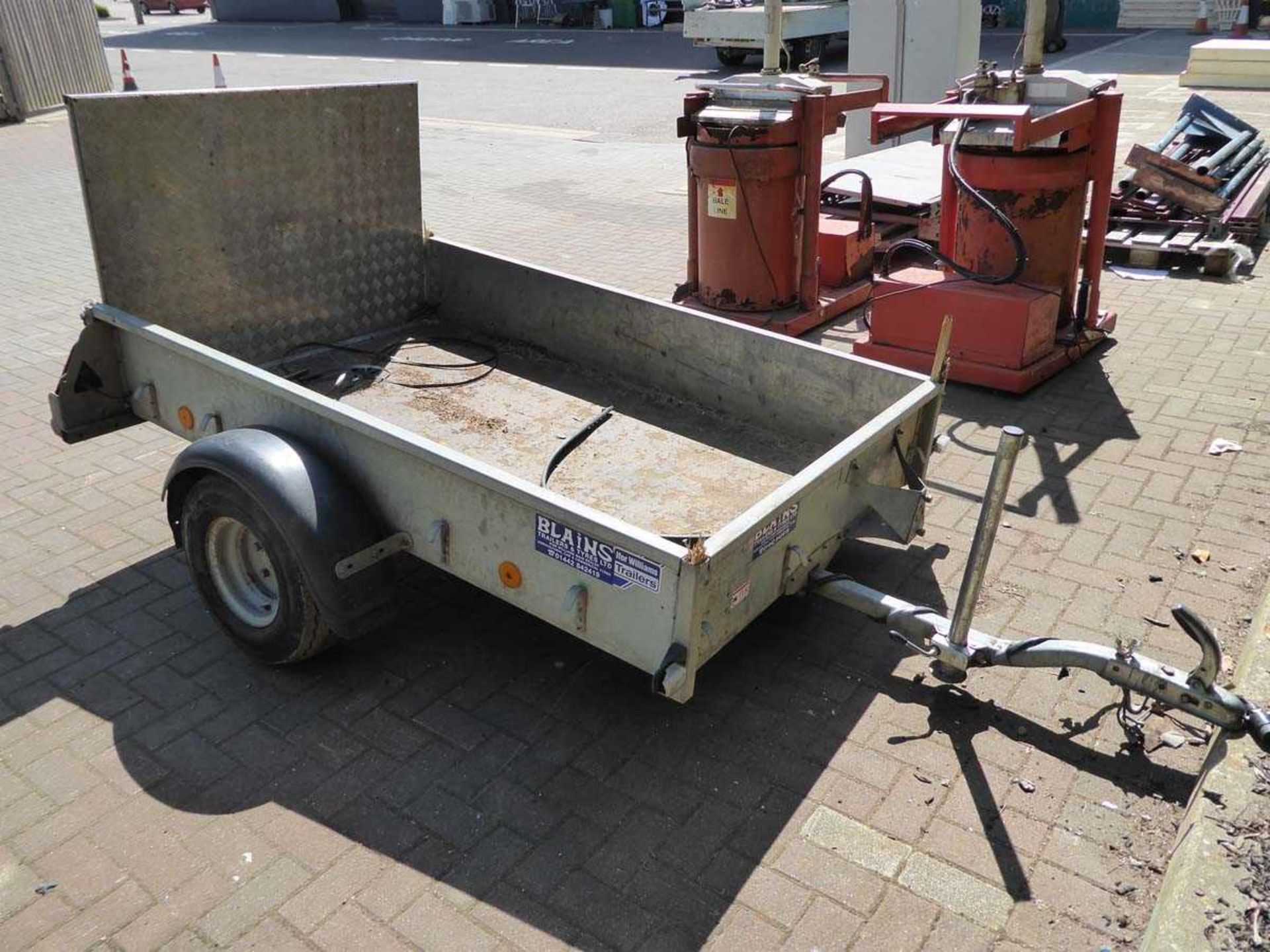 Ifor Williams single axle galvanised trailer with ramp (punctured tyre) - Image 3 of 3