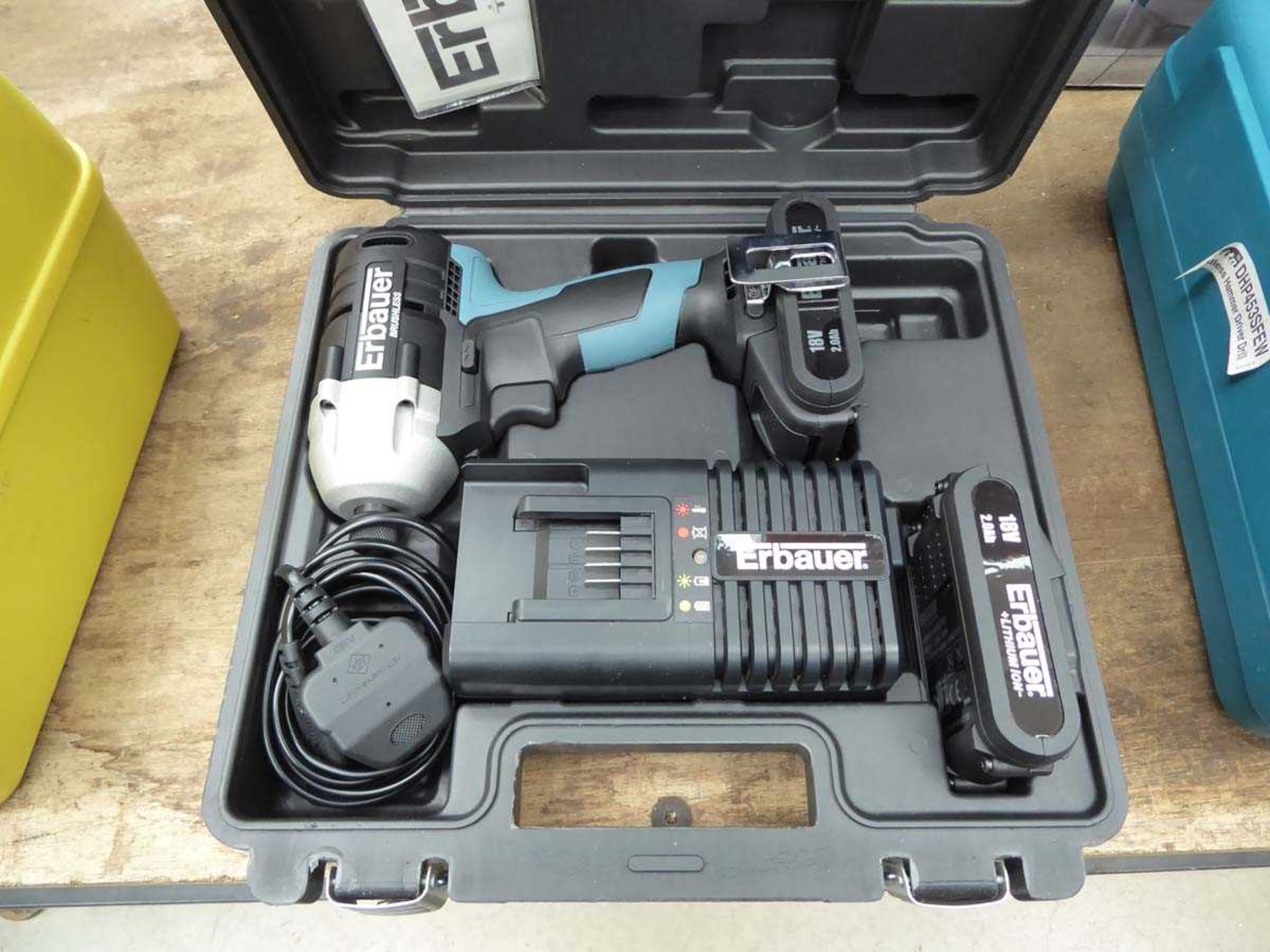 Erbauer battery drill with 2 batteries and charger