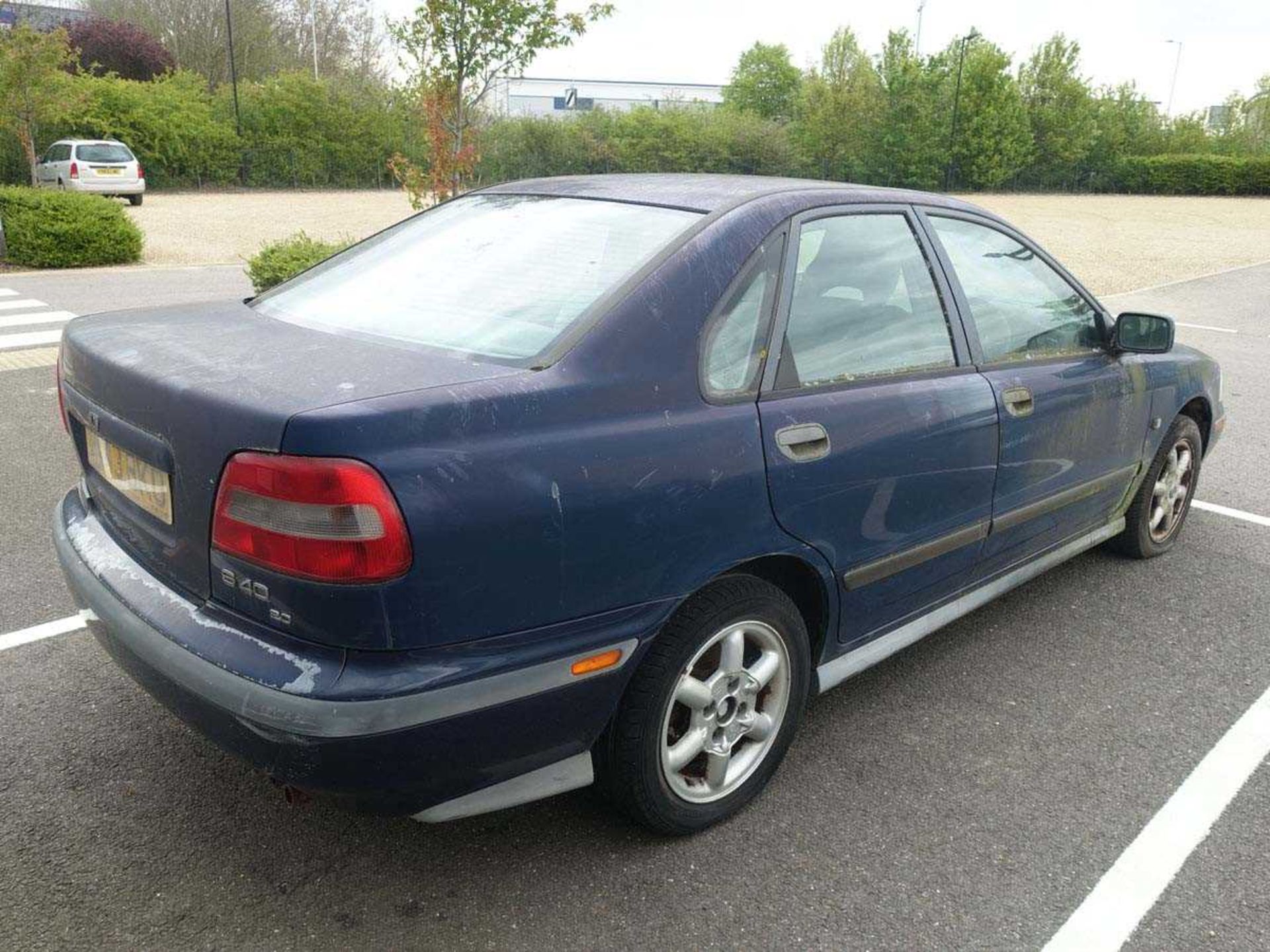 (R443 BKO) 1998 Volvo S40 2.0I Auto 4-door saloon in blue, 4-speed auto, 1948cc petrol, first - Image 4 of 10