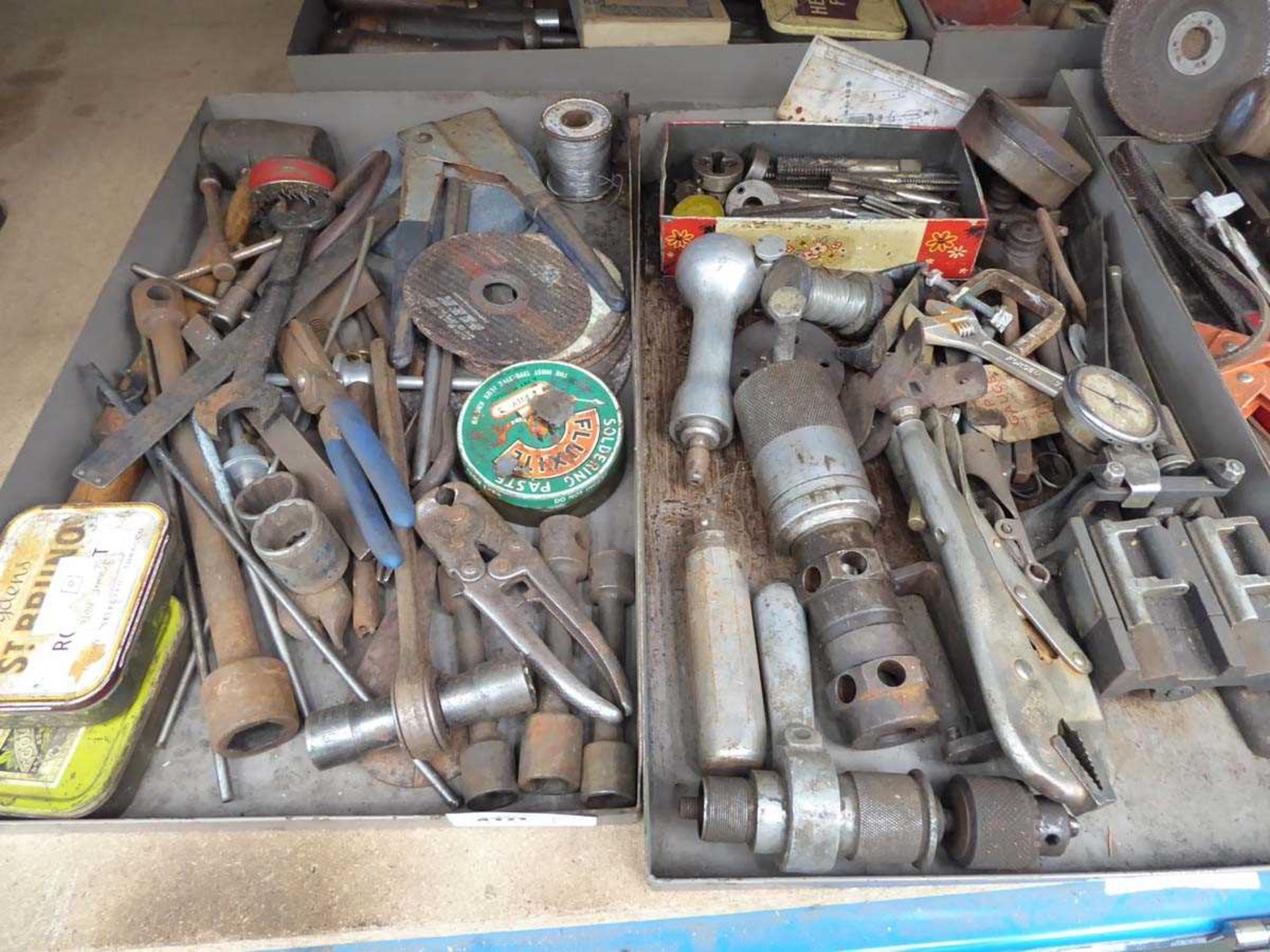 +VAT 5 assorted trays of tools including machine tools, cutters, spanners, files, fixings, blades, - Image 2 of 5
