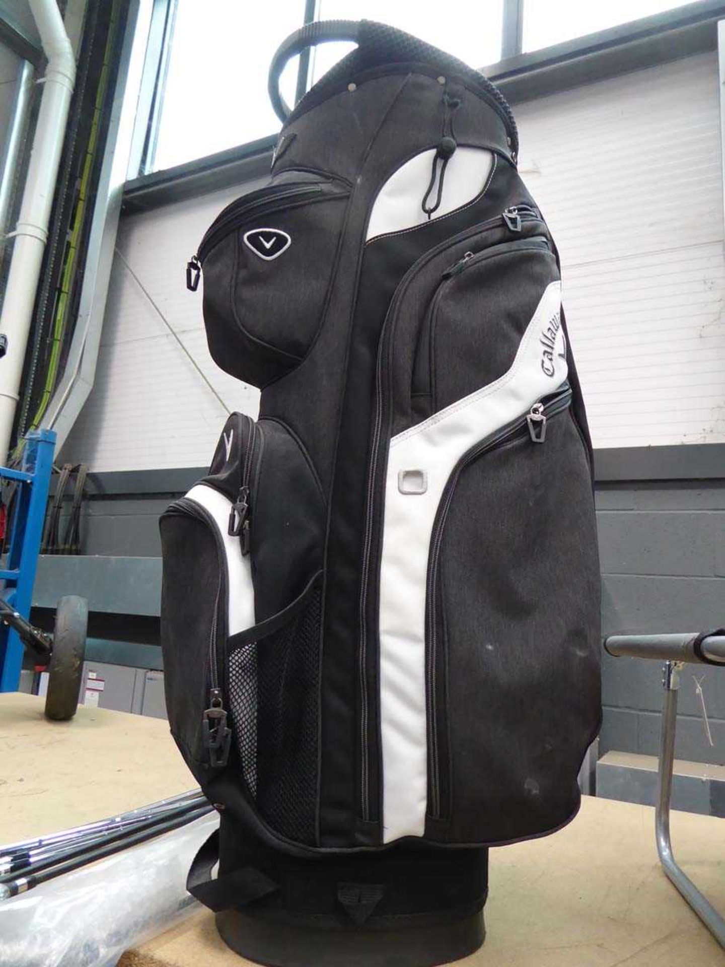 +VAT Callaway golf bag and an assortment of MacGregor, Kirkland and other clubs - Image 2 of 2