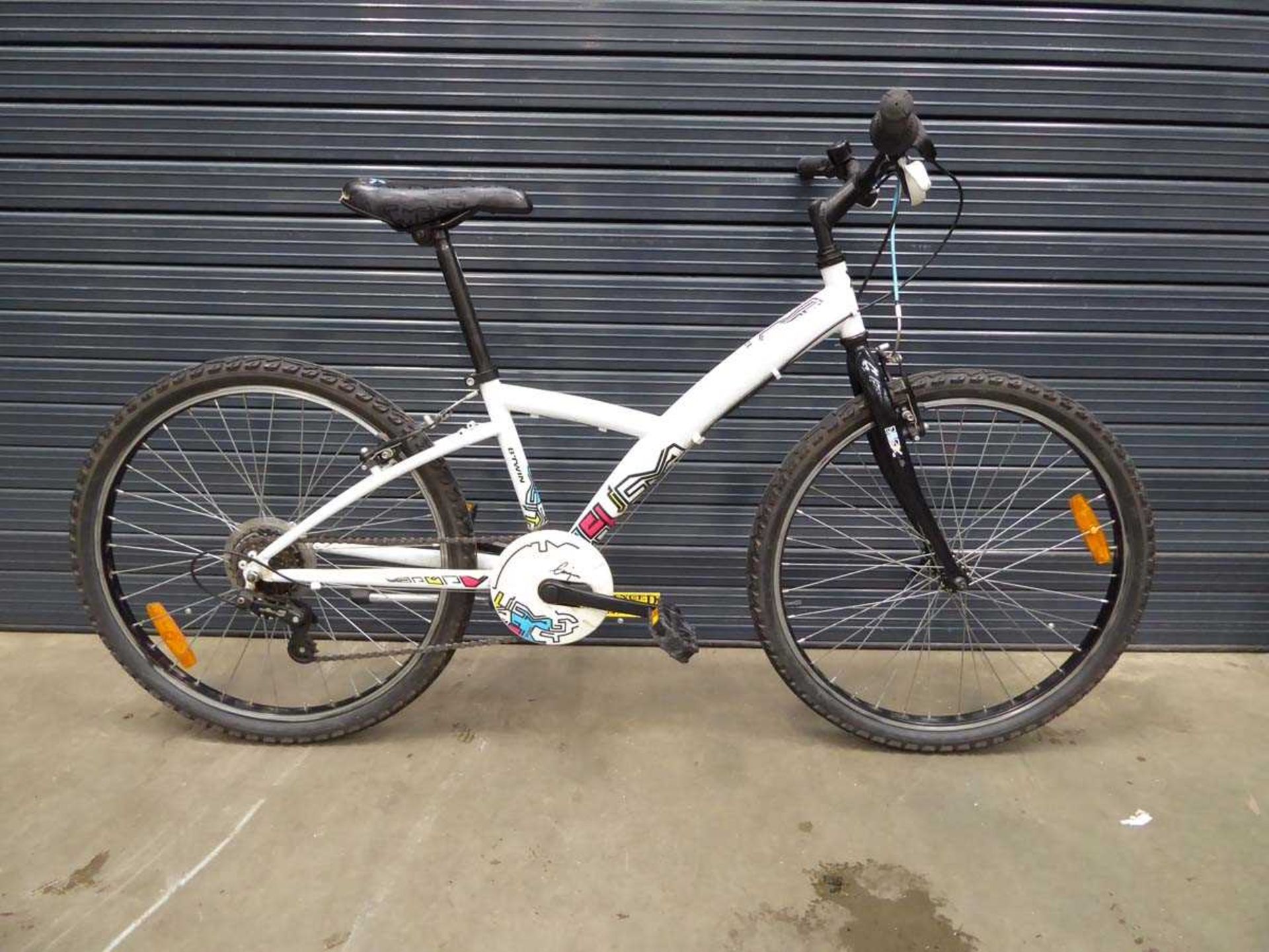 White junior BTwinn mountain bike