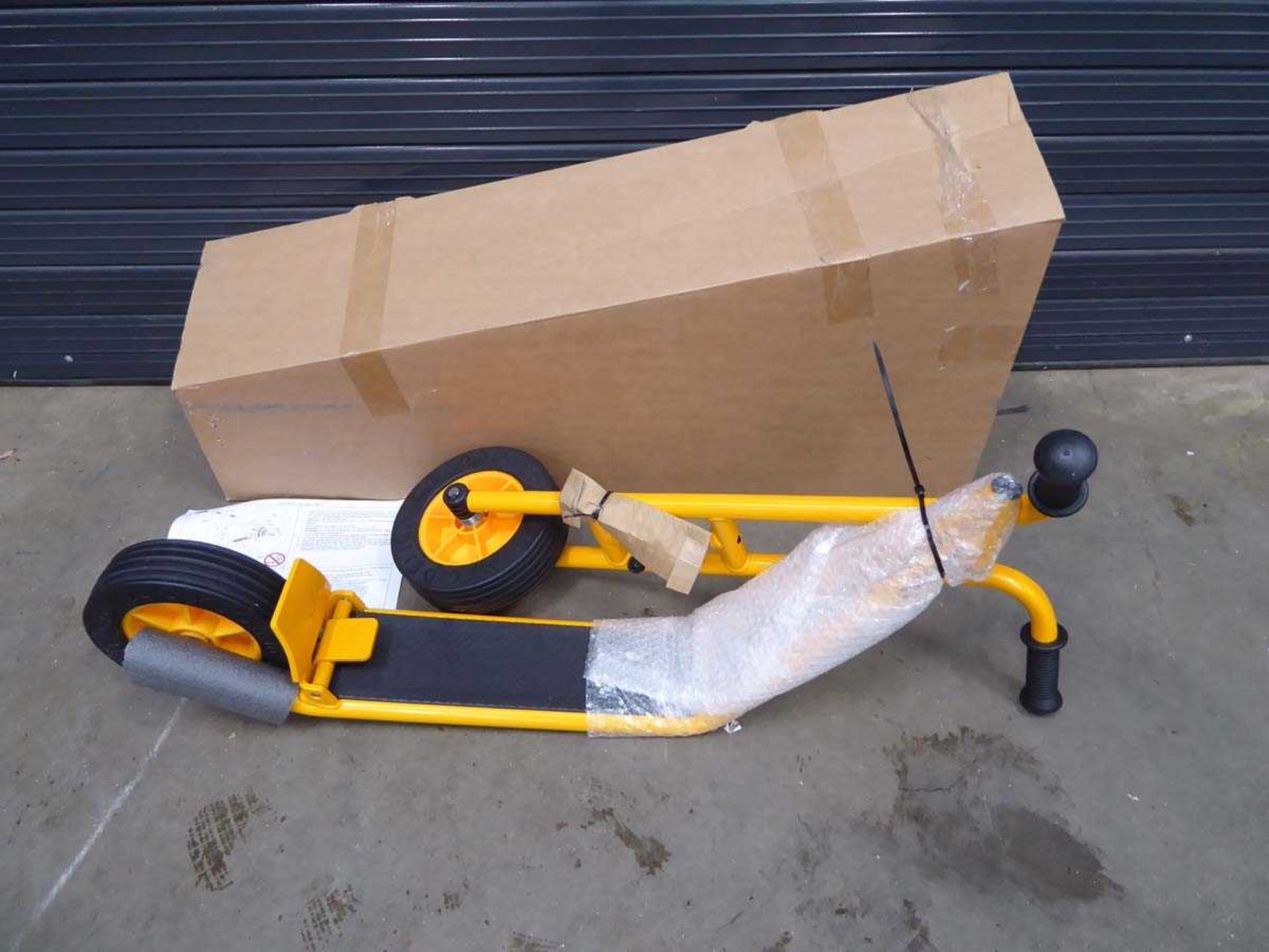 +VAT Orange flatpack scooter, boxed