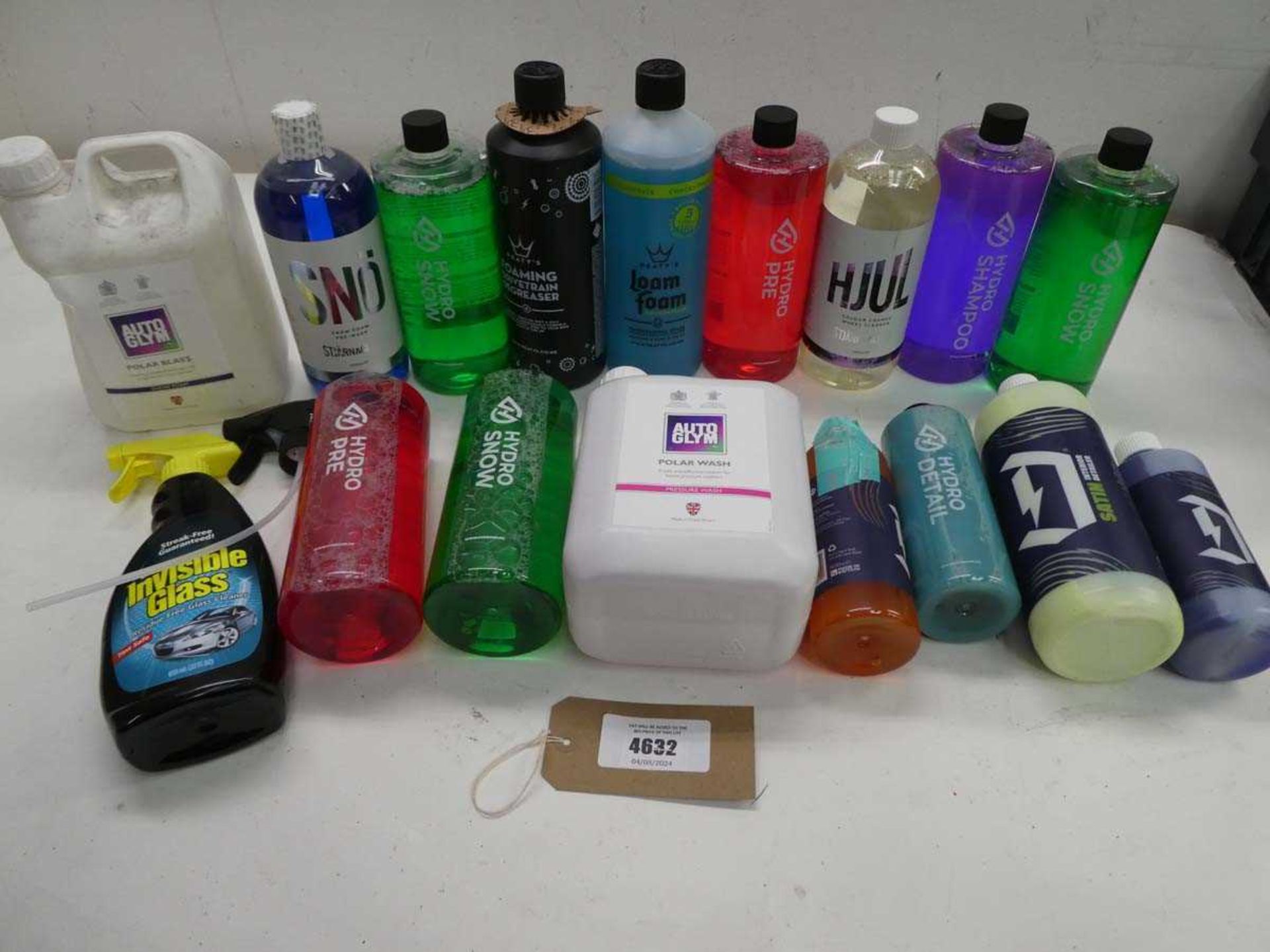 +VAT Car cleaning products including Snow Foam, shampoo, wheel & window cleaner etc