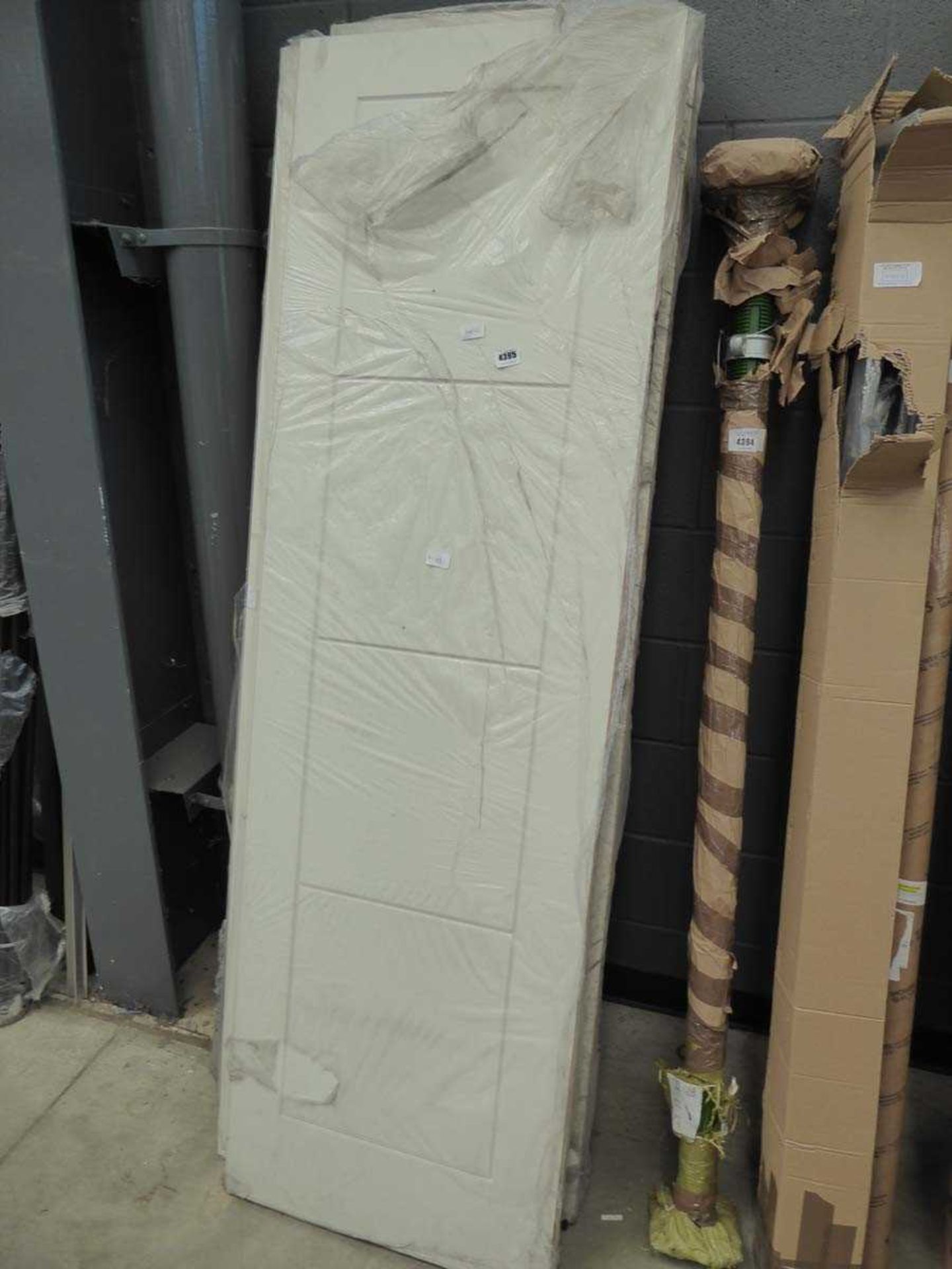 Approx 6 assorted white panel doors