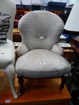 Button back diamond patterned nursing chair