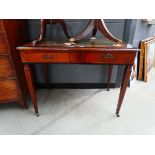 Walnut and mahogany 2 drawer desk with leather surface