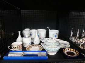 Cage containing Wedgwood floral patterned crockery, plus cake slice lidded tureen and side plates