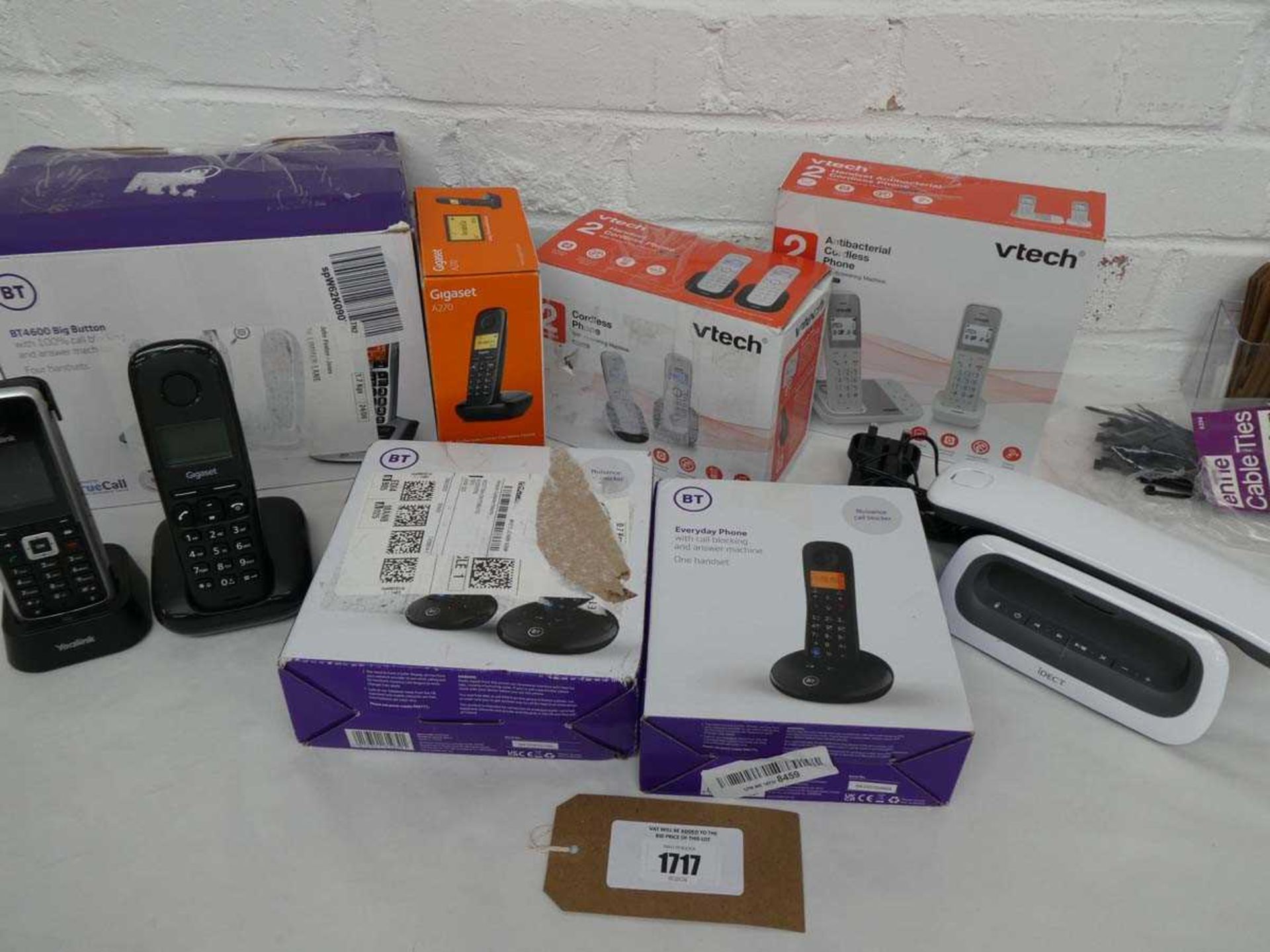 +VAT Collection of wireless handsets incl. BT, Yealink, Vtech and Gigaset