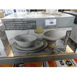 +VAT Options dinnerware set