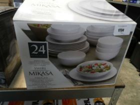 +VAT Mikasa Swirl porcelain dinnerware set