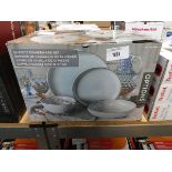 Options dinnerware set