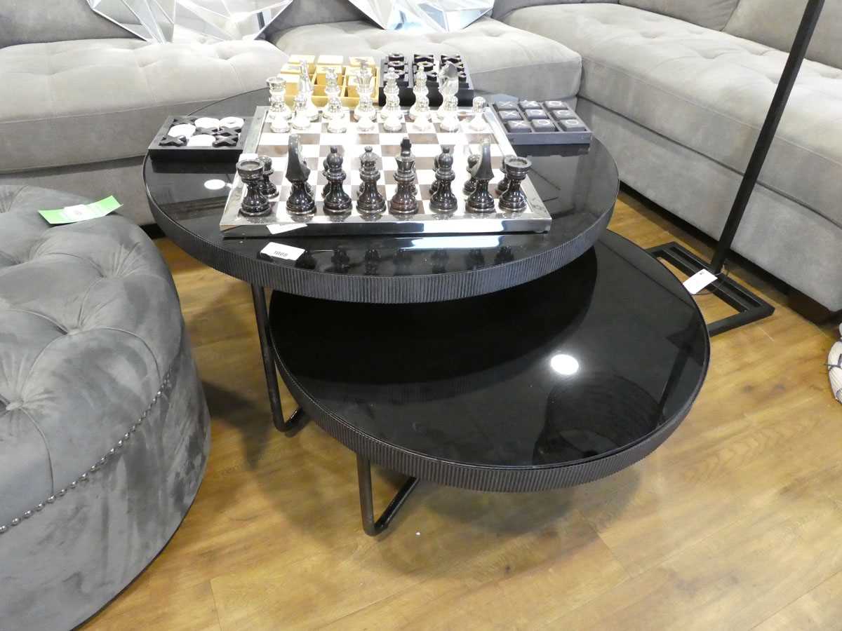 +VAT Circular ribbed coffee table with black glass surface on metal supports with matching smaller