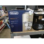 +VAT Delonghi Dedica Arte coffee machine