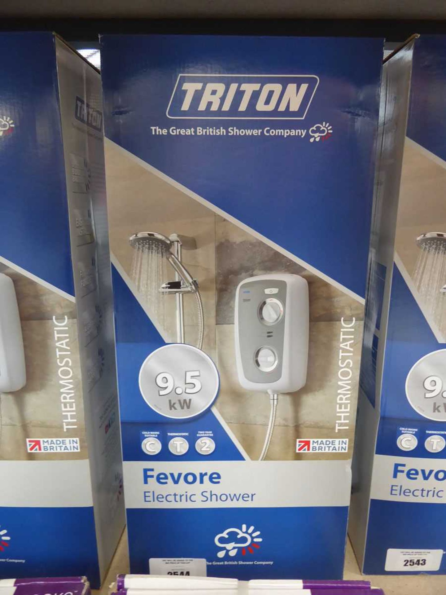 +VAT Boxed Triton Fevore thermostatic electric shower (Grade A stock)