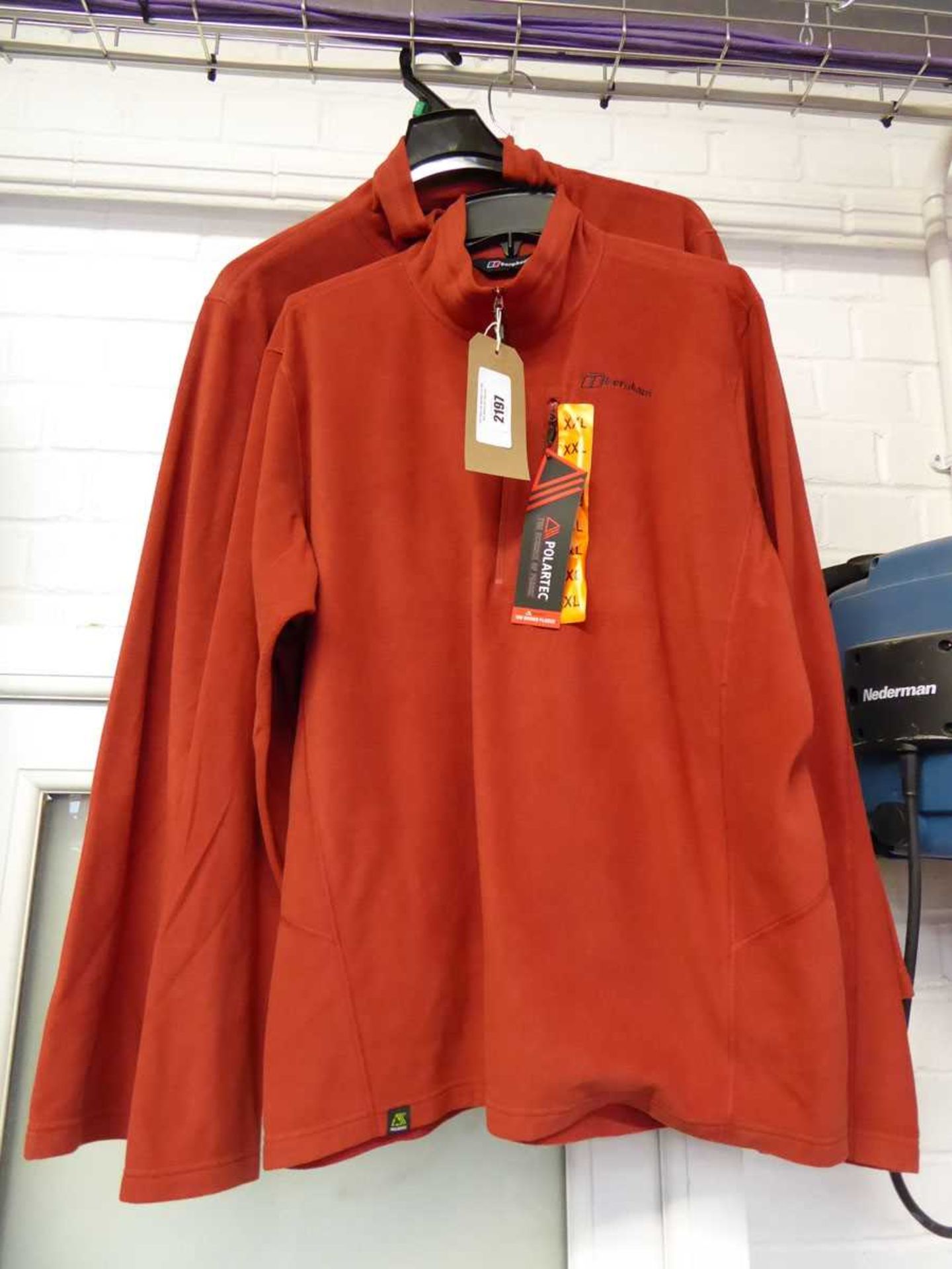 +VAT 2 Berghaus 1/2 zip fleeces in red (both size XXL)