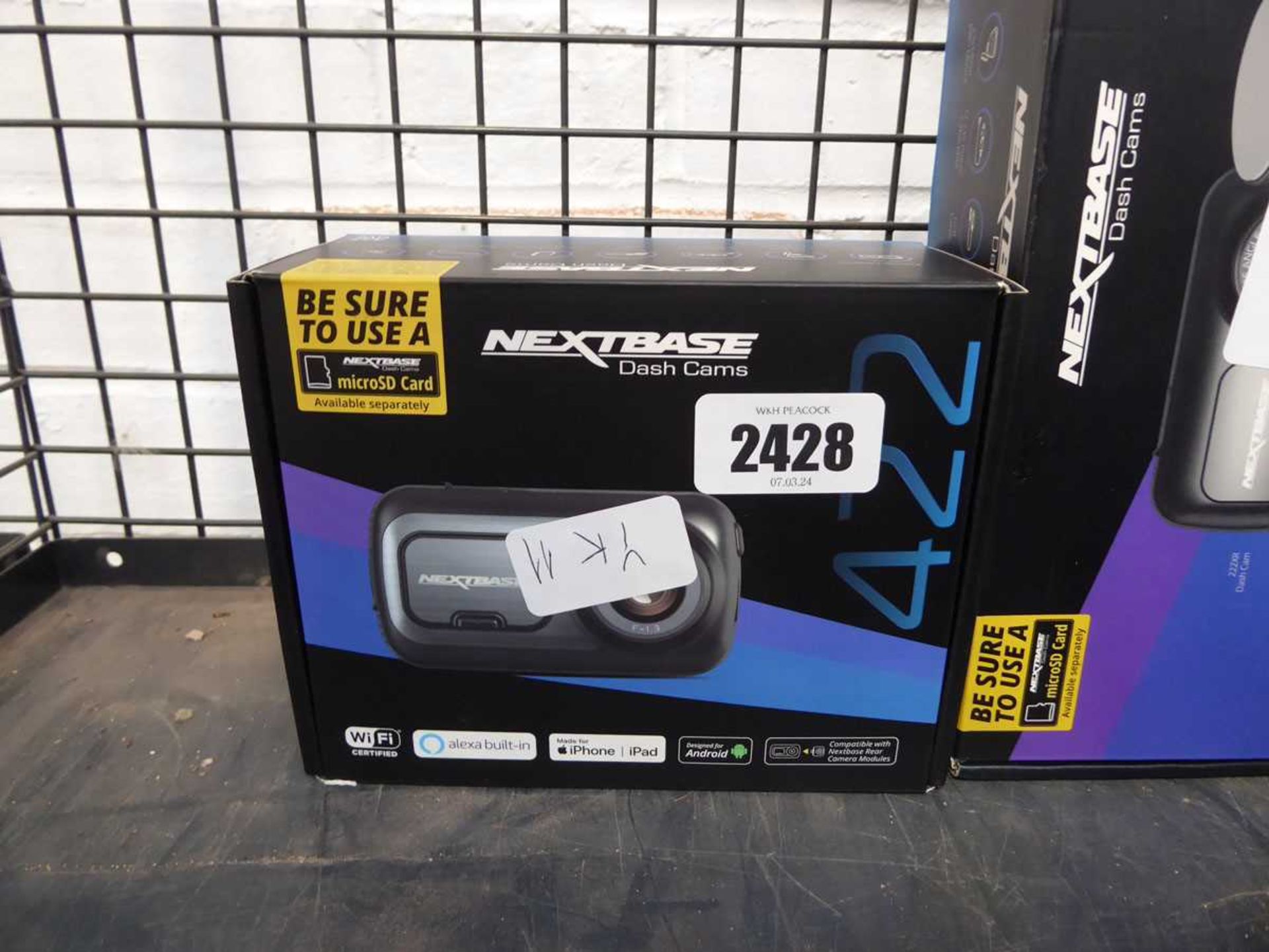 Boxed Nextbase 422 in car dash cam
