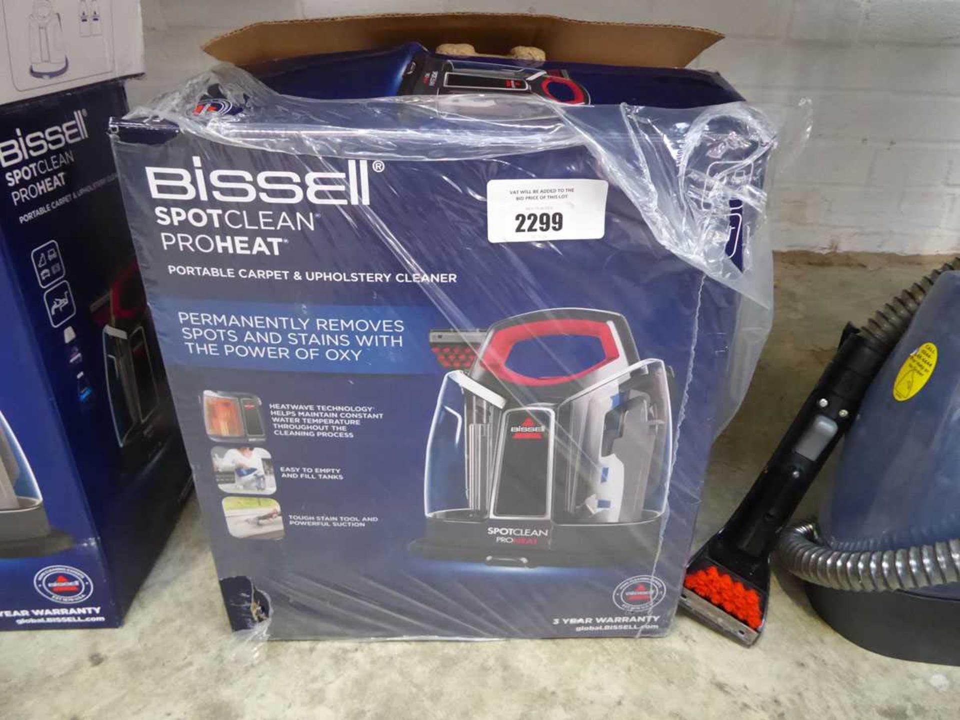 +VAT Bissell ProHeat SpotClean portable carpet and upholstery cleaner, boxed