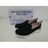 +VAT Boxed pair of ladies Skechers arch comfort trainers in black size 8