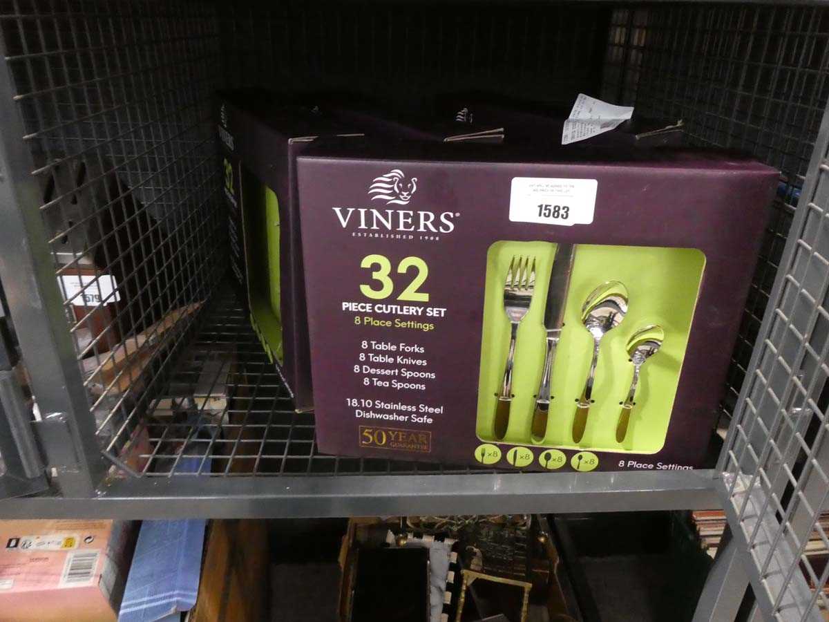 +VAT 4 Viners cutlery sets