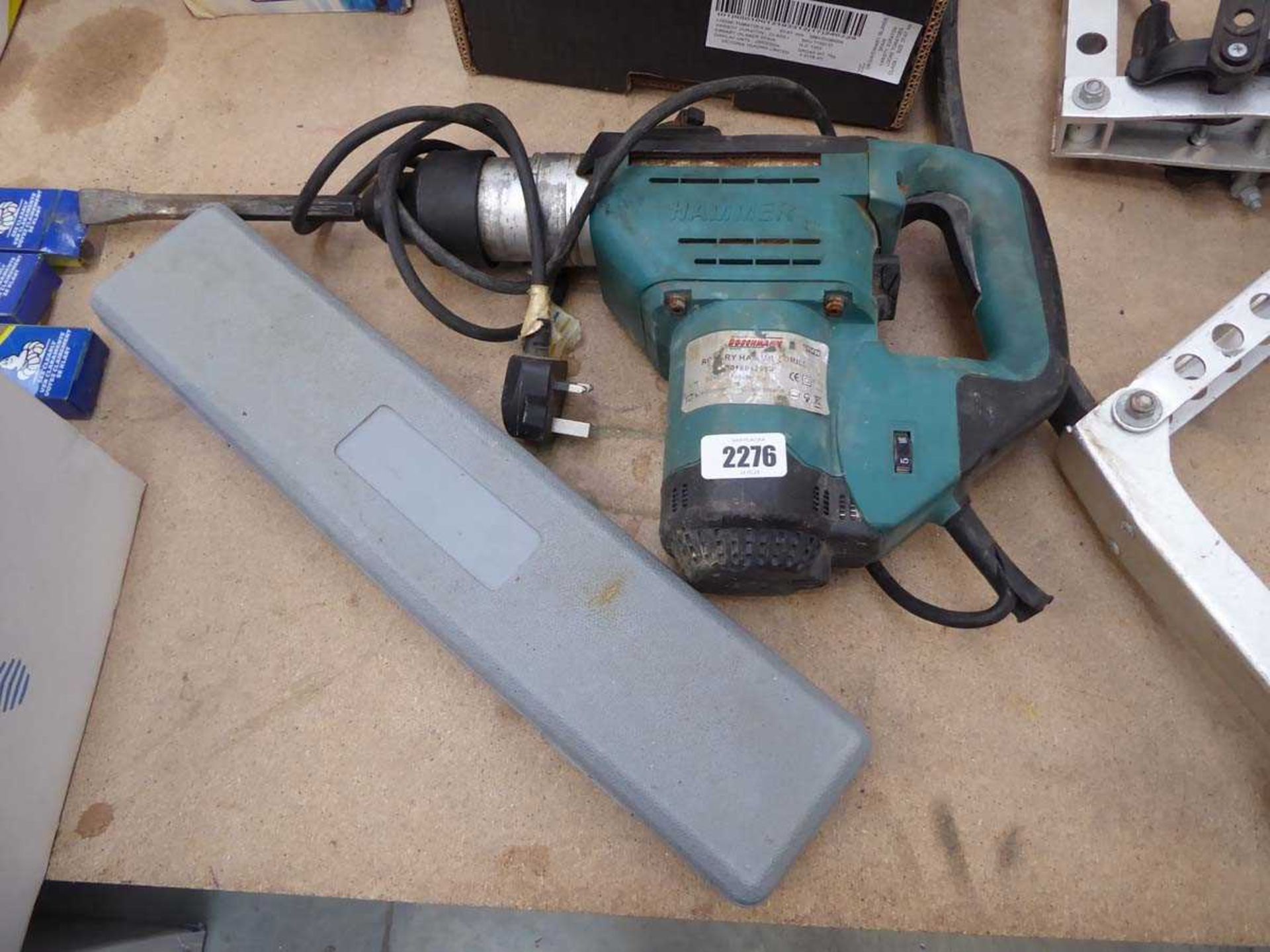 240V hammer drill with case of hammer drill drill bits