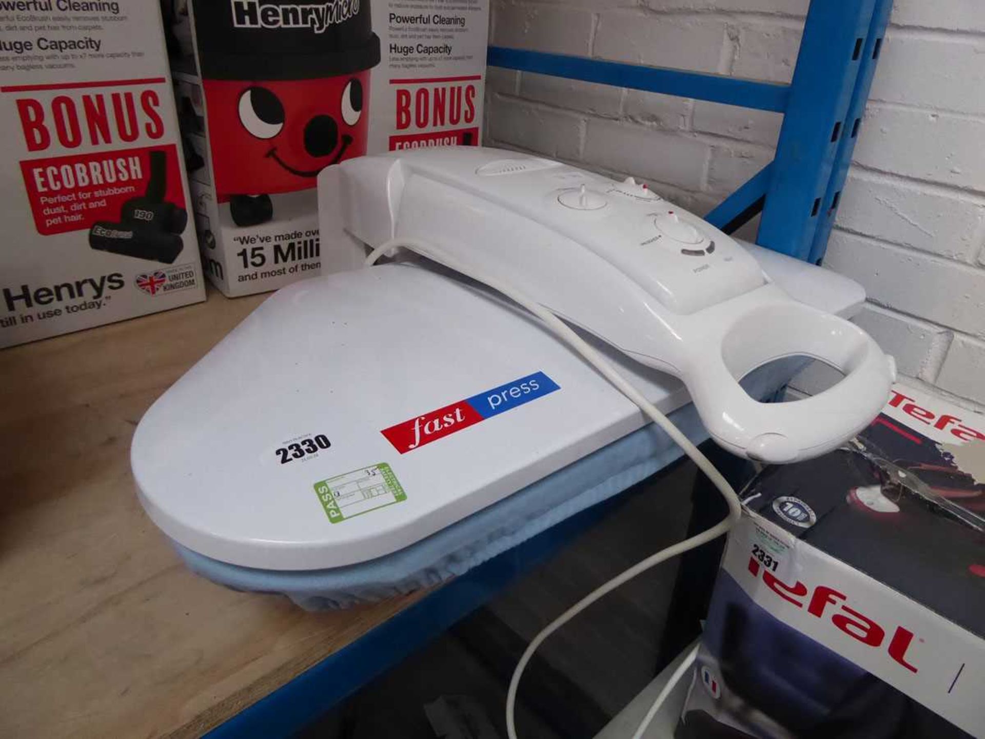 240V electric fast press iron