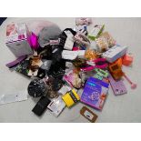 +VAT Large selection of beauty related accessories