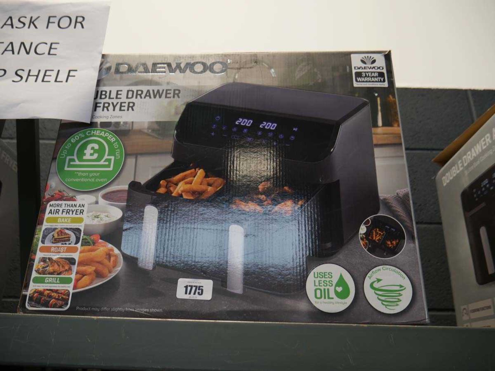 Boxed Daewoo double drawer 9L air fryer