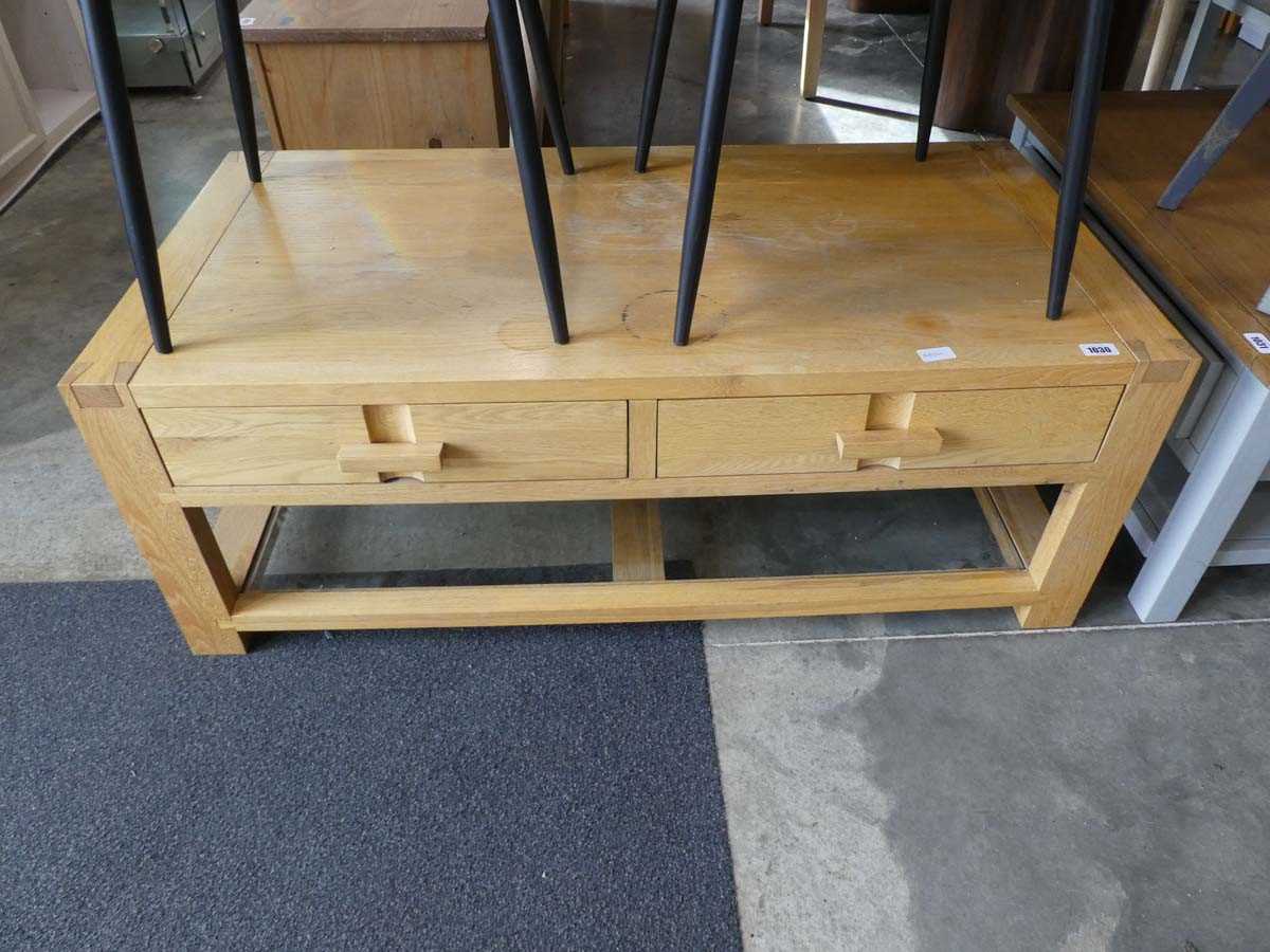 Modern light oak 2 drawer entertainment stand