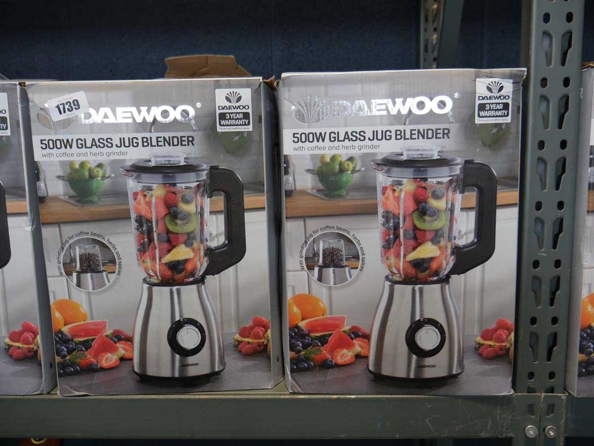 4 Daewoo 500W glass jug blenders