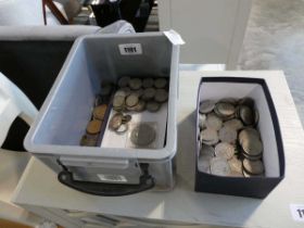 2 small boxes of various loose coinage