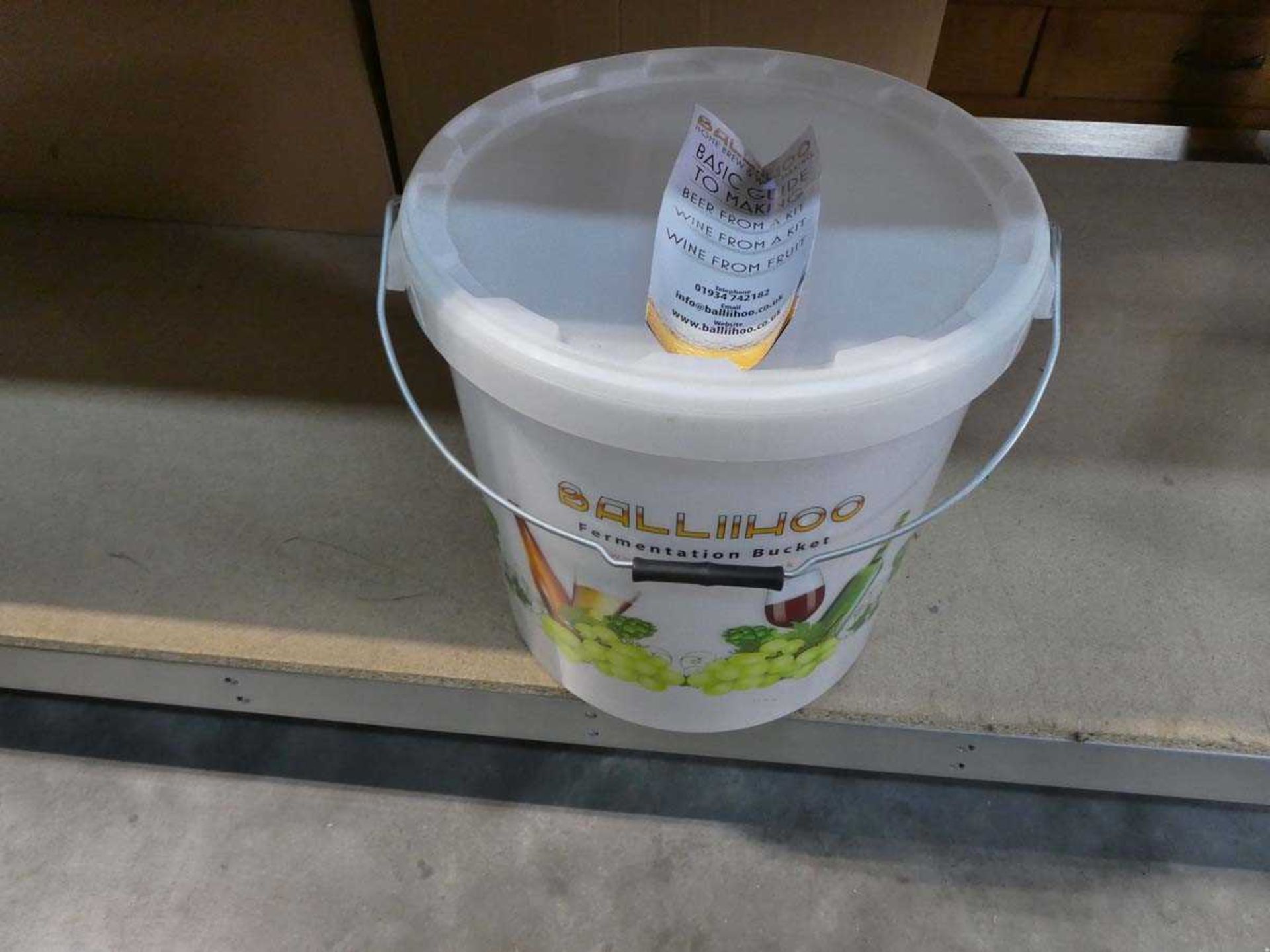 Balliihoo home brew and wine making kit, with fermentation bucket - Image 3 of 3