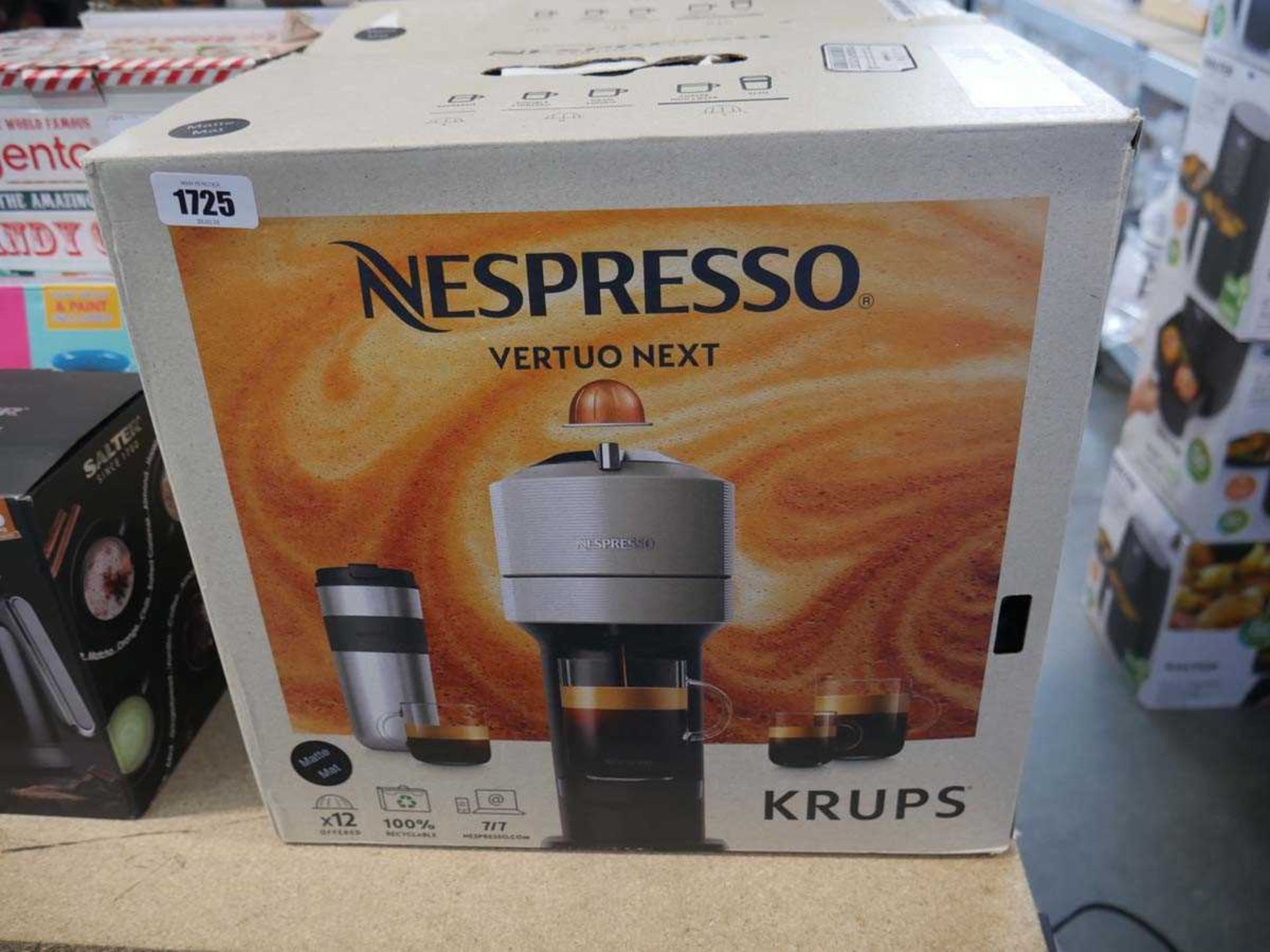 2 Nespresso Vertuo Next coffee machines