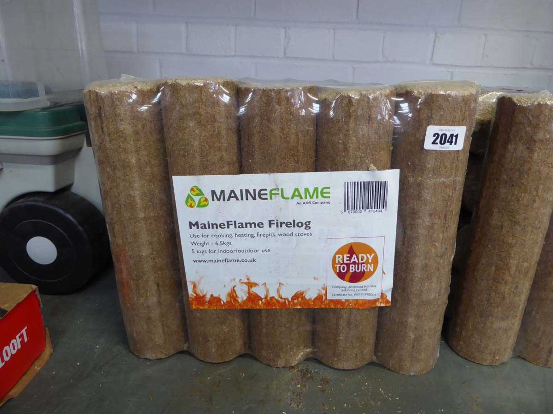 5 packs of 5 MaineFlame fire logs