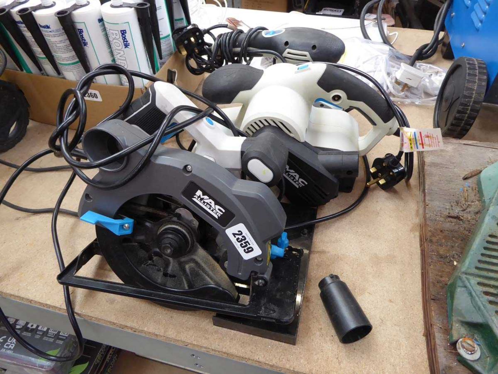 3 Mac Allister 240V work tools incl. circular saw, planer and sander