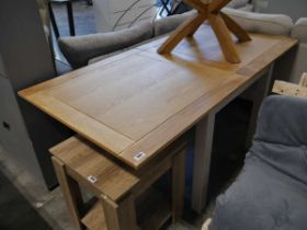Modern oak effect top extending dining table