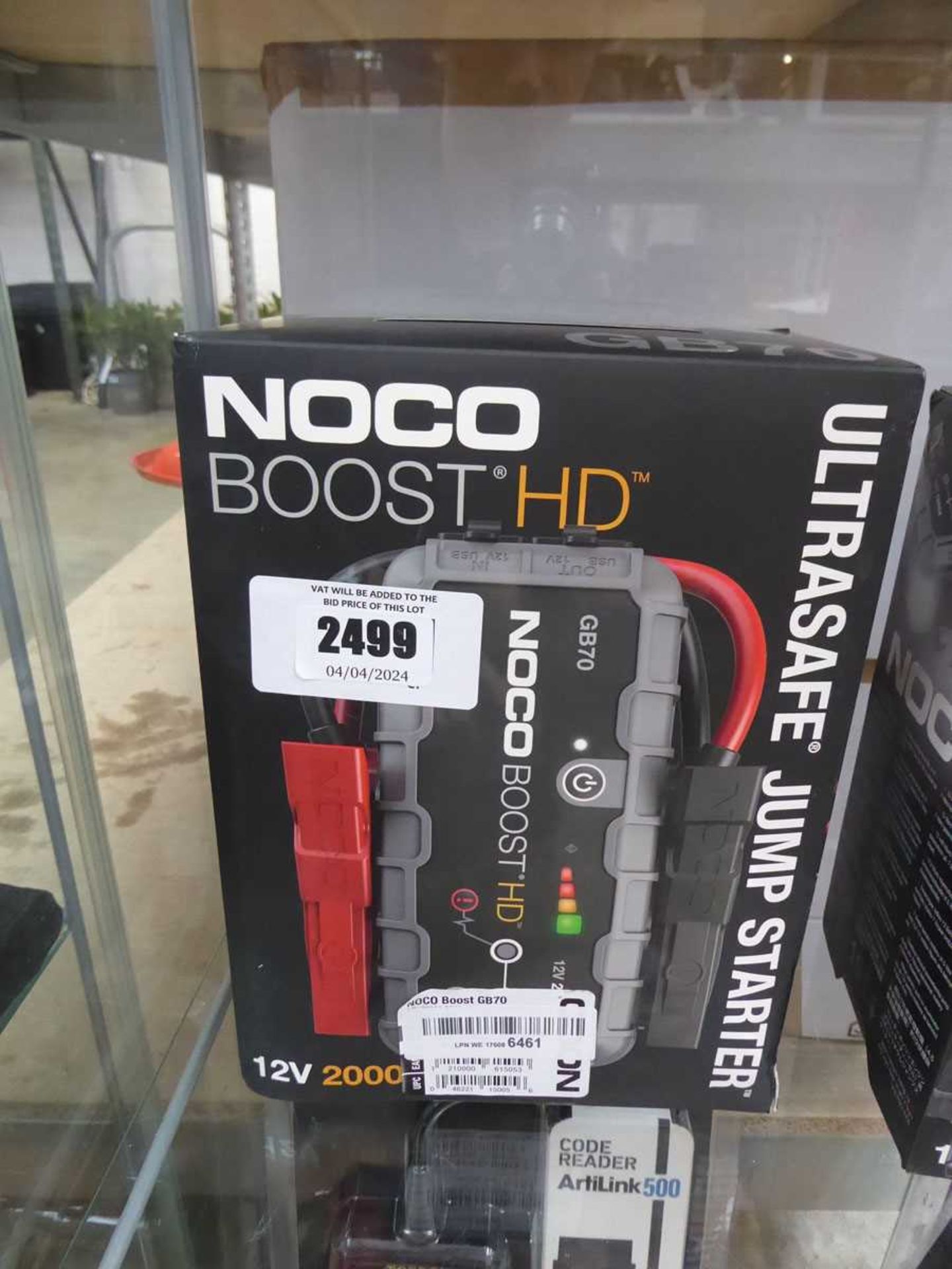 +VAT NOCO Boost HD GB70 12V ultra safe jump starter