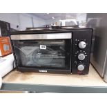 Boxed Tower electric oven with dual hot plates