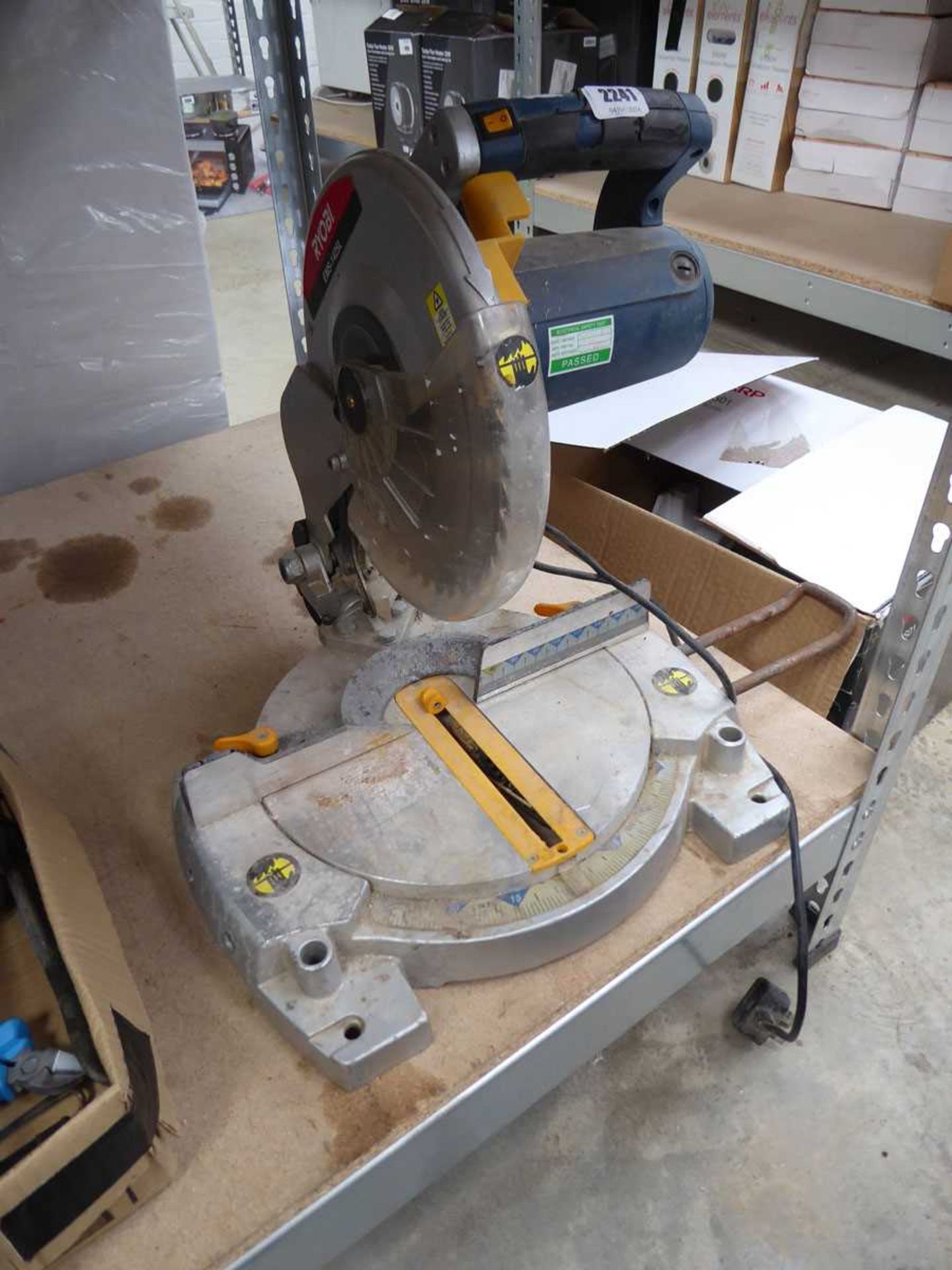 Ryobi 240V mitre saw