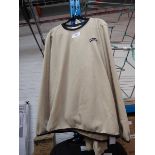 +VAT 2 mens Columbia jumpers in beige and black (size XL)