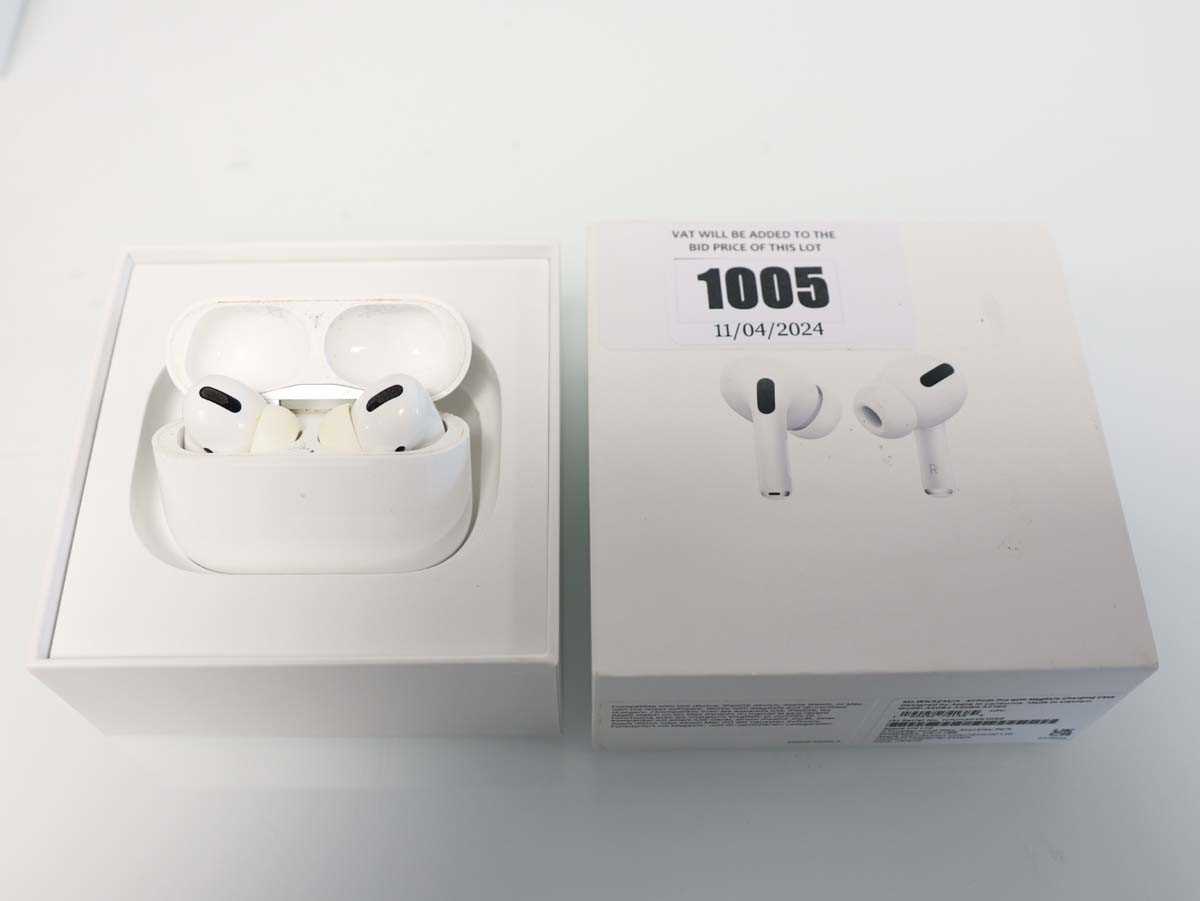 +VAT Apple AirPods Pro with charging case and cable, boxed